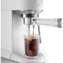 Кавоварка Delonghi EC890.WI
