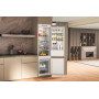 Вбудований холодильник Whirlpool WHC20D023B1SF