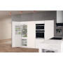 Вбудований холодильник Whirlpool WHC18 T332